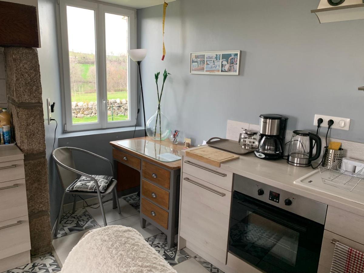 Fontanies En Aubrac Villa Лагиол Екстериор снимка