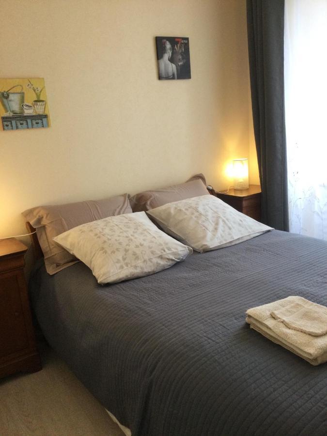 Fontanies En Aubrac Villa Лагиол Екстериор снимка